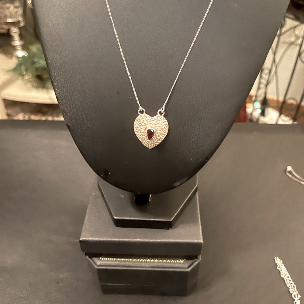 Antique sterling silver garnet hammered heart necklace